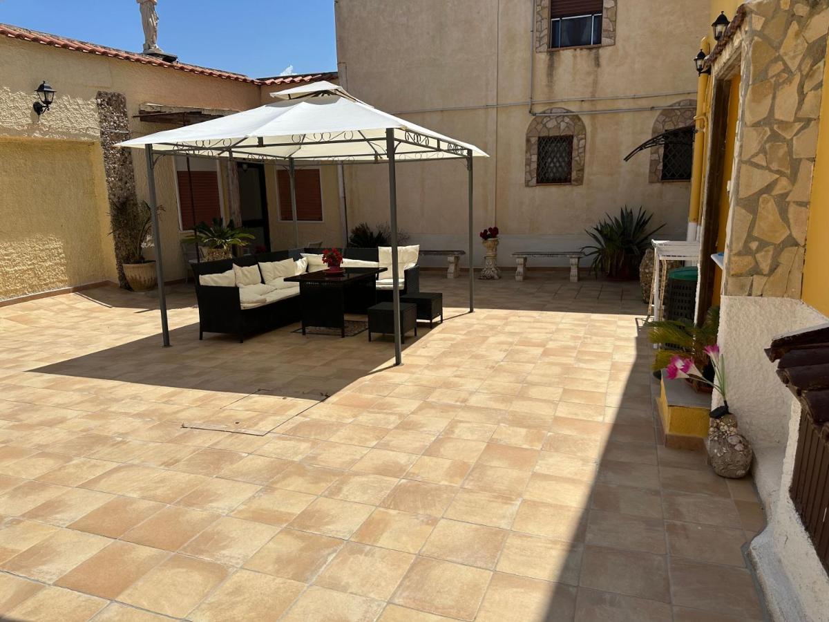 Baia Dei Turchi Locazione Turistica Hotel Realmonte Luaran gambar