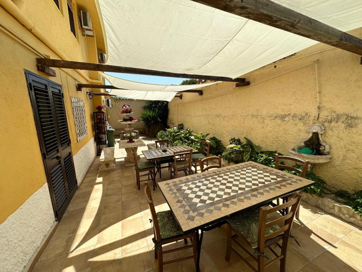 Baia Dei Turchi Locazione Turistica Hotel Realmonte Luaran gambar